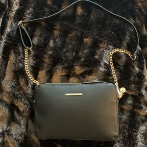 BRAND NEW Black Purse with Gold Trim